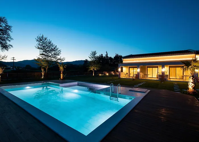 Theros Serenity 公寓